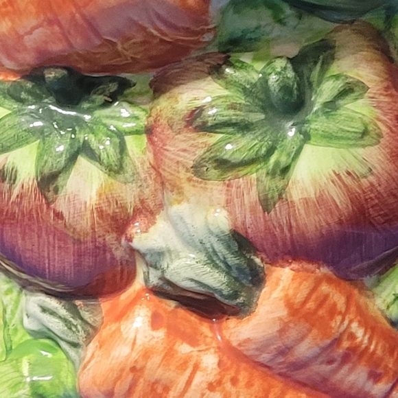 2 Quart Countryside Vegetable Pitcher - Picture 4 of 5